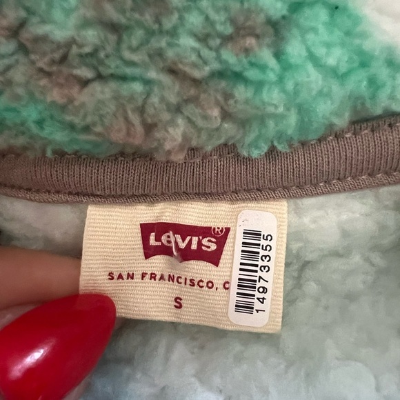 Levi's Atlas Sherpa Mountain Landscape Fleece - Mink - Size Small - Picture 11 of 14